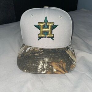 Houston Astors Fitted Hat (Everglades Pack)